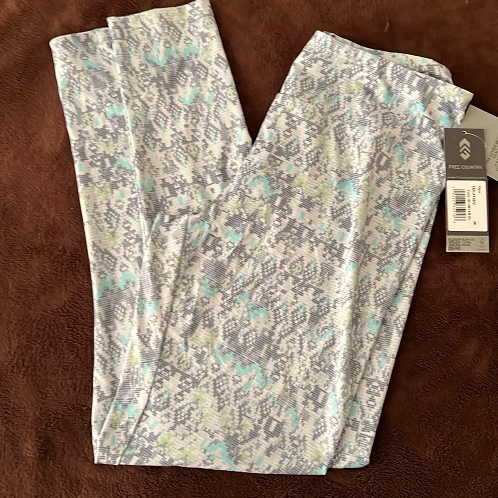 NWT Free Country Leggjngs